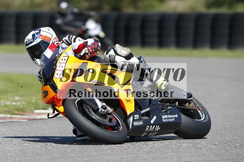 /43 08.08.2025 Discover the Bike ADR/Race 3 rot/968